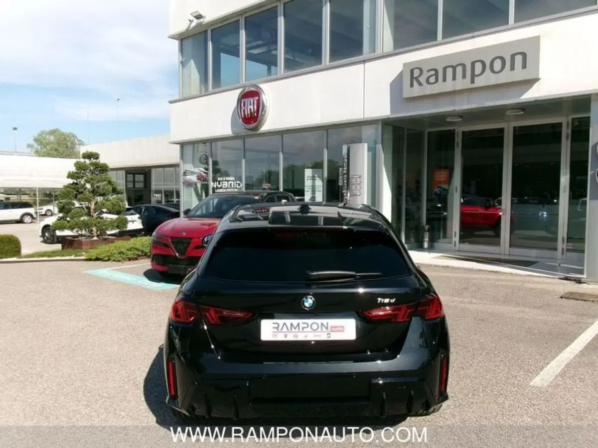 BMW Serie 1 5p. usata a Venezia (4)