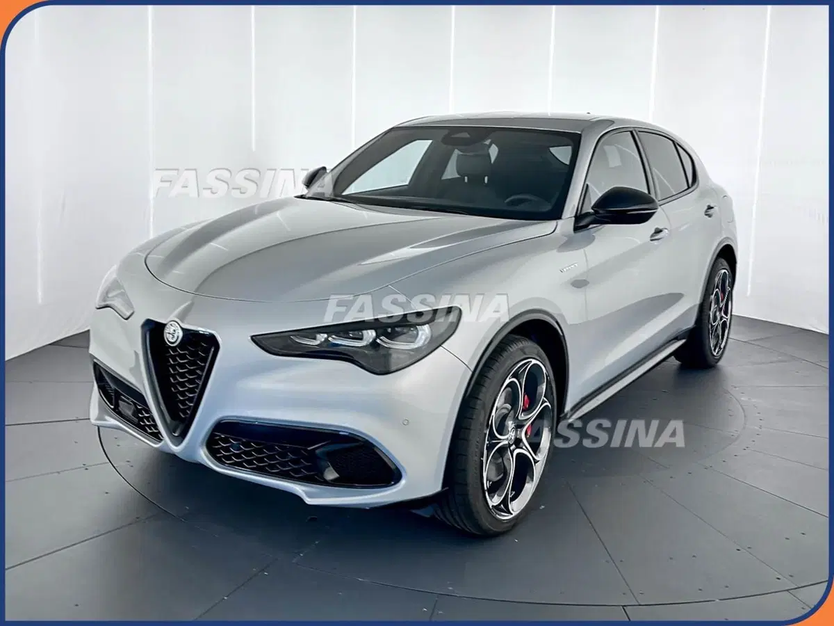Alfa Romeo Stelvio usata a Milano (3)