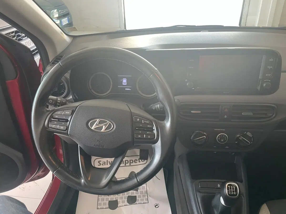 Hyundai i10 usata a Lucca (10)