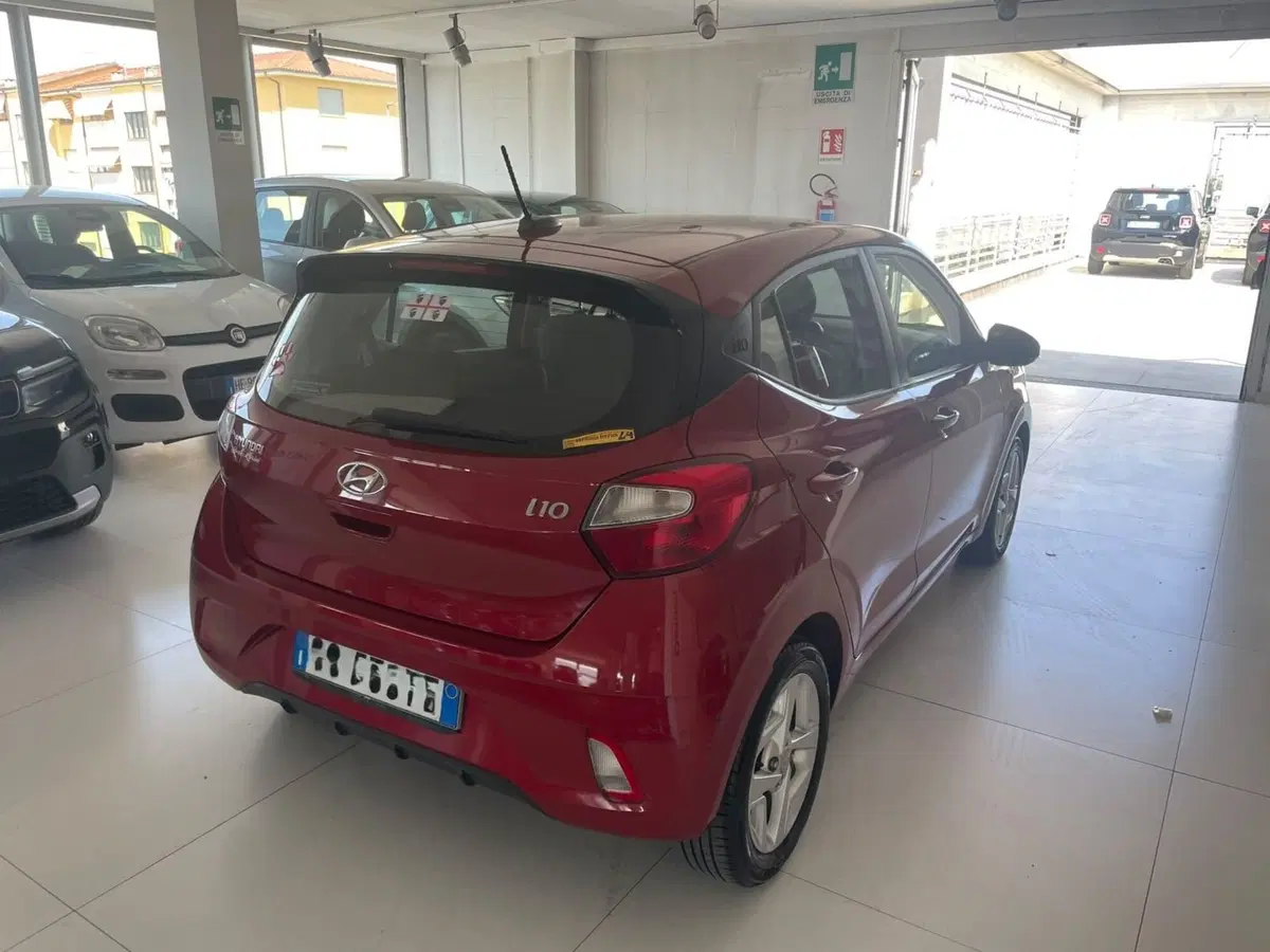 Hyundai i10 usata a Lucca (4)