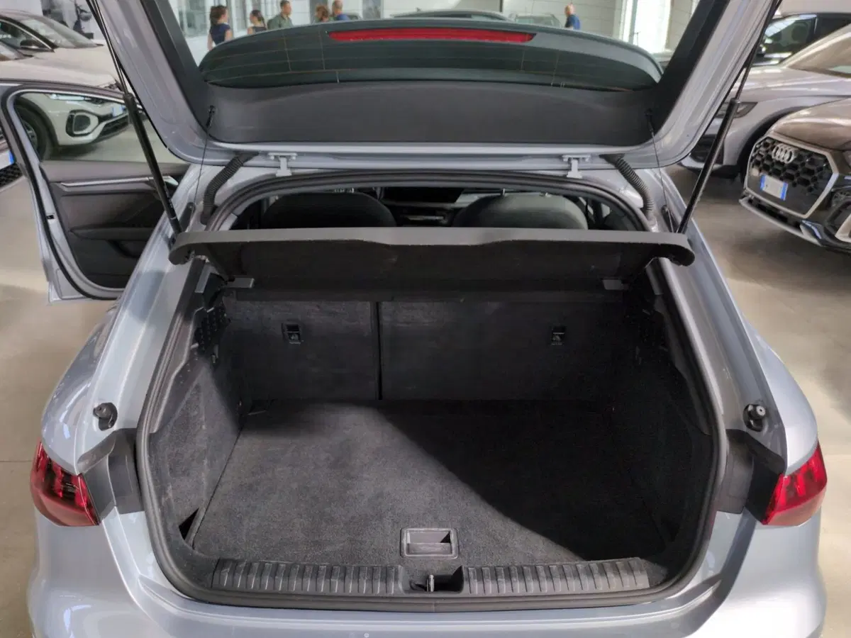 Audi A3 Sedan usata a Agrigento (16)