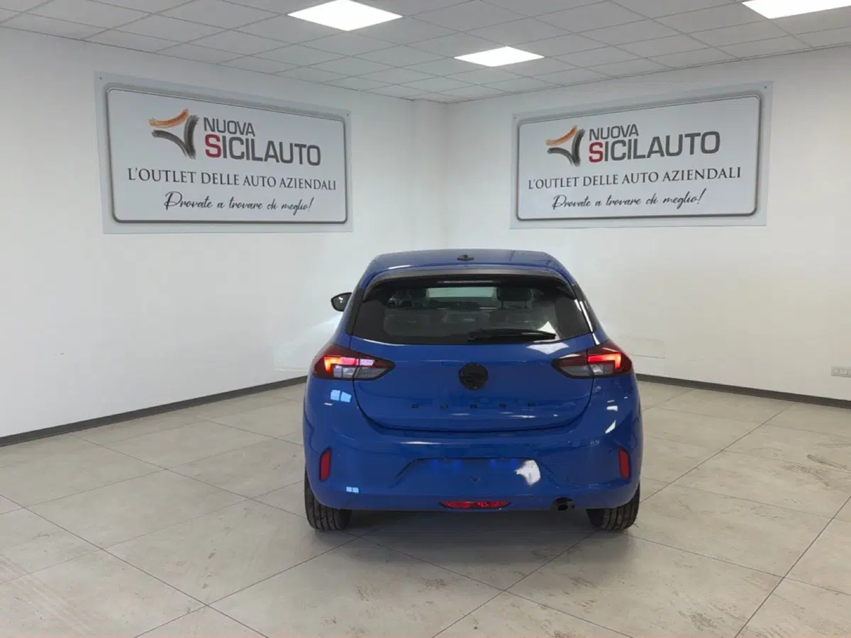 Opel Corsa nuova a Palermo (14)