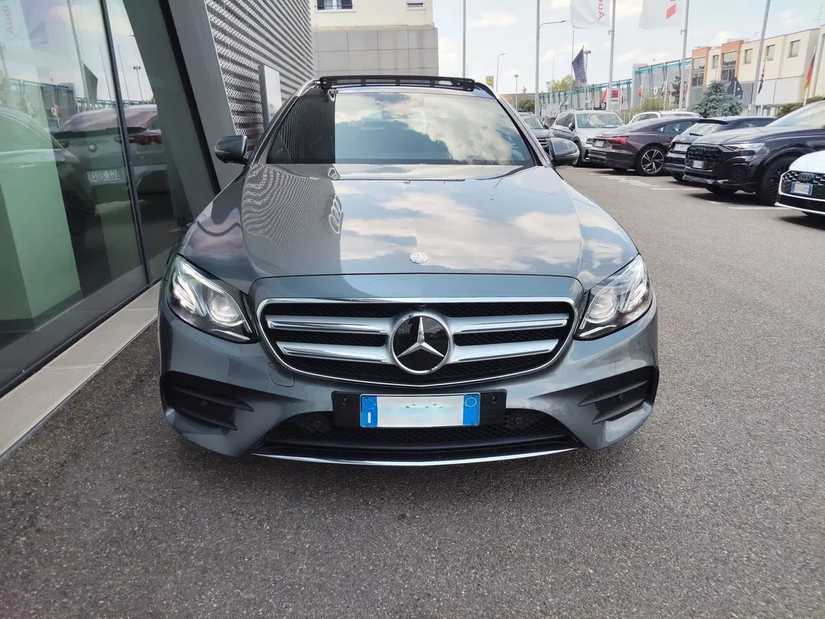Mercedes-Benz Classe E Station Wagon usata a Modena (2)