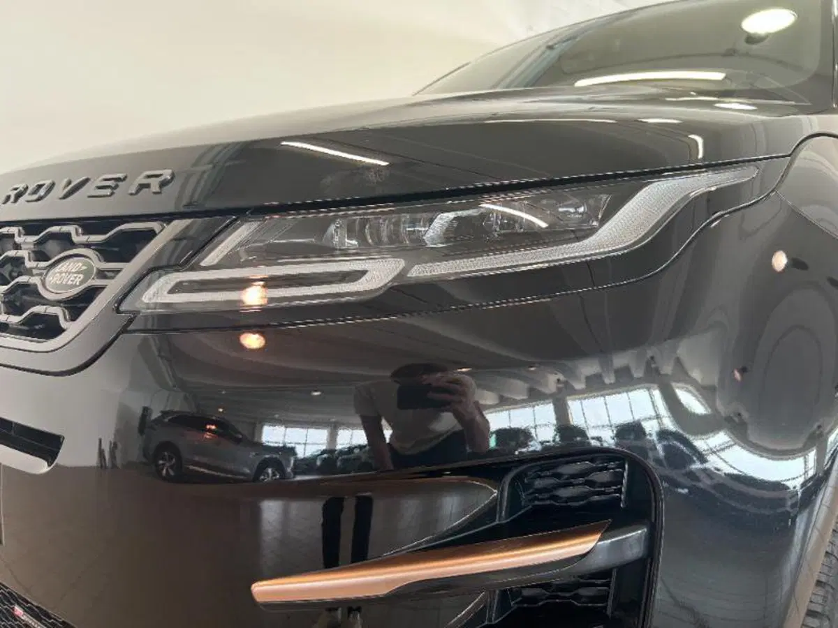 Land Rover Range Rover Evoque usata a Venezia (9)