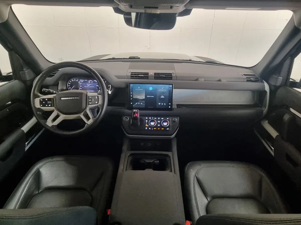 Land Rover Defender usata a Brescia (4)