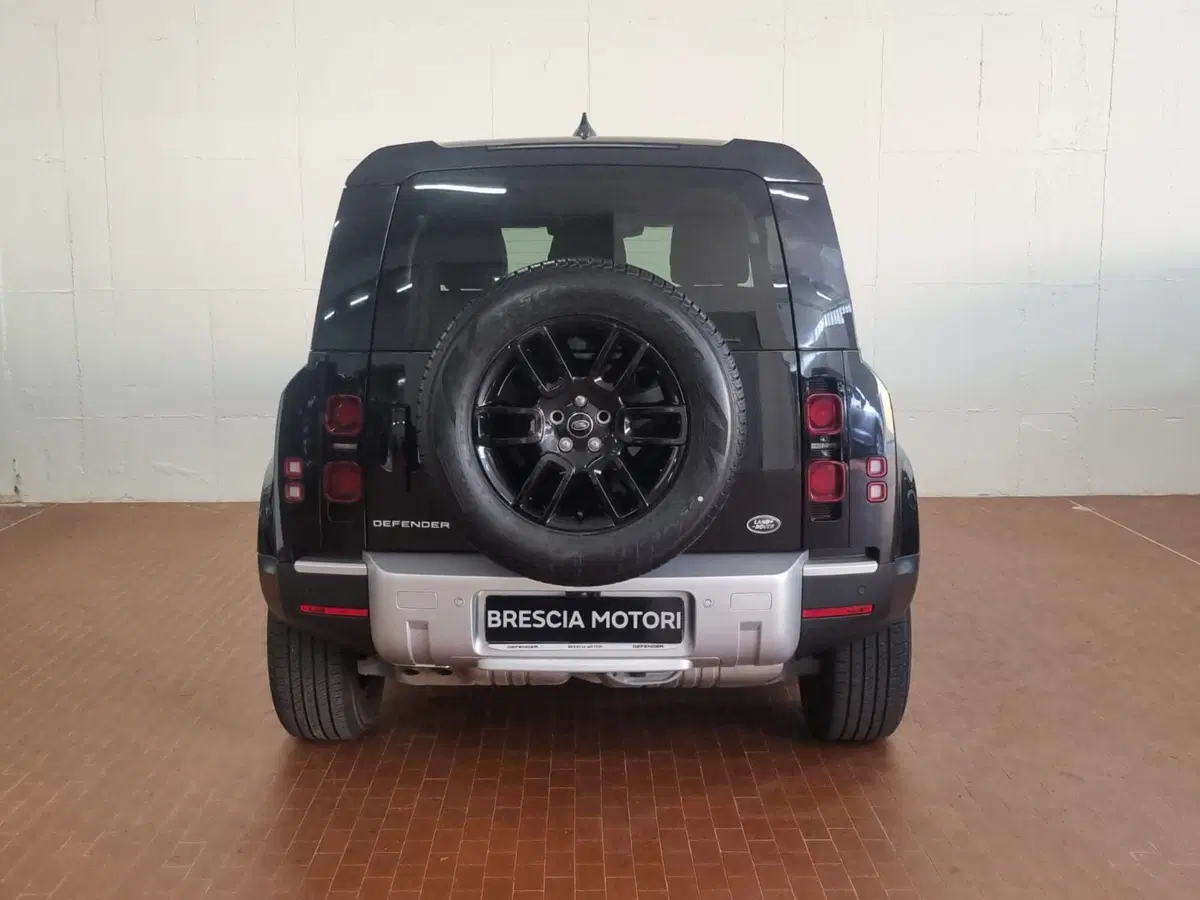 Land Rover Defender usata a Brescia (7)