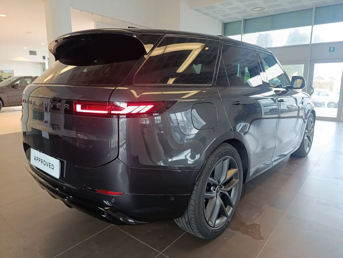 Land Rover Range Rover Sport usata a Pesaro-Urbino (2)