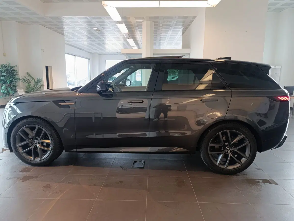 Land Rover Range Rover Sport usata a Pesaro-Urbino (6)