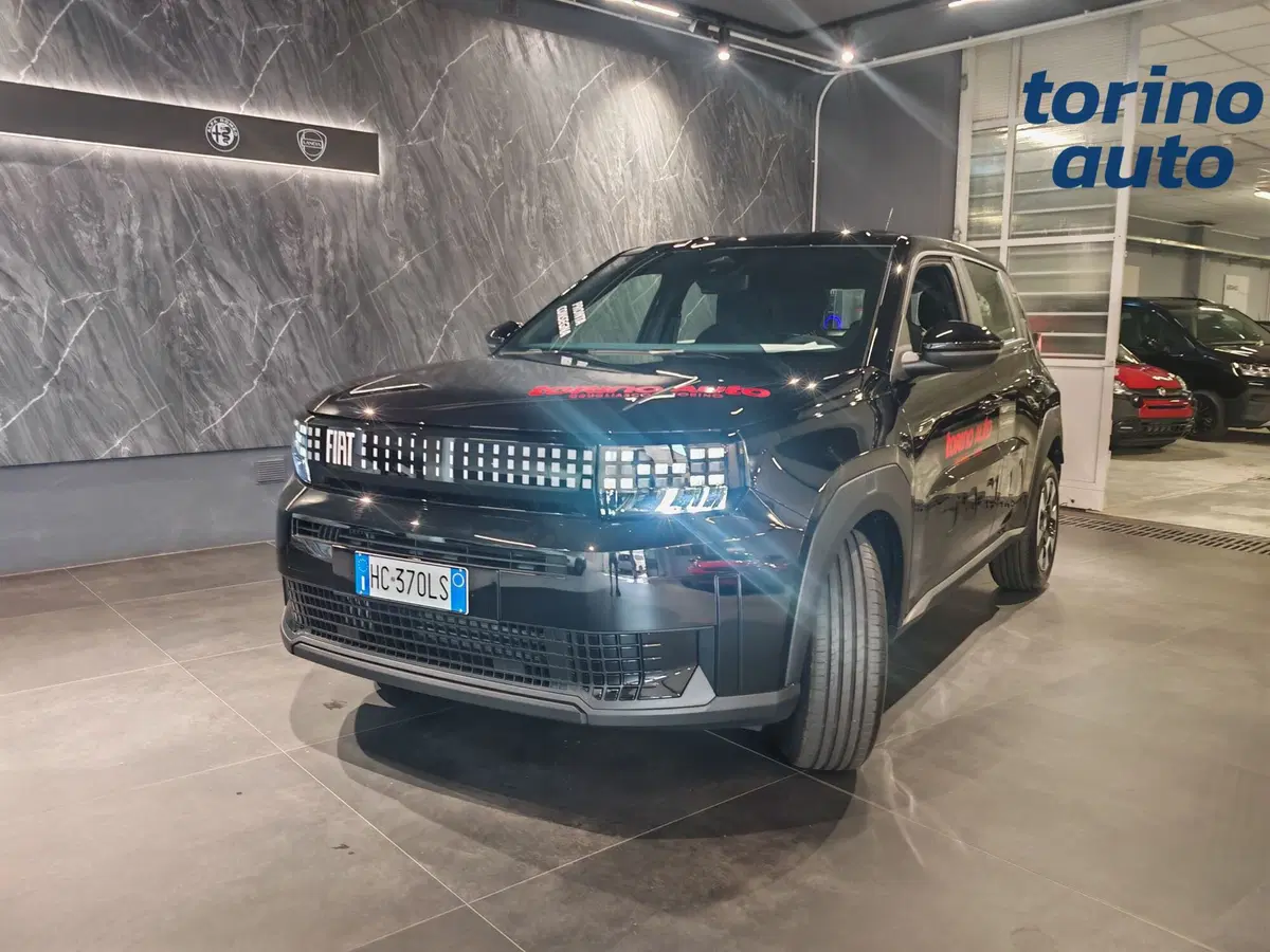 Fiat Grande Panda nuova a Torino (2)