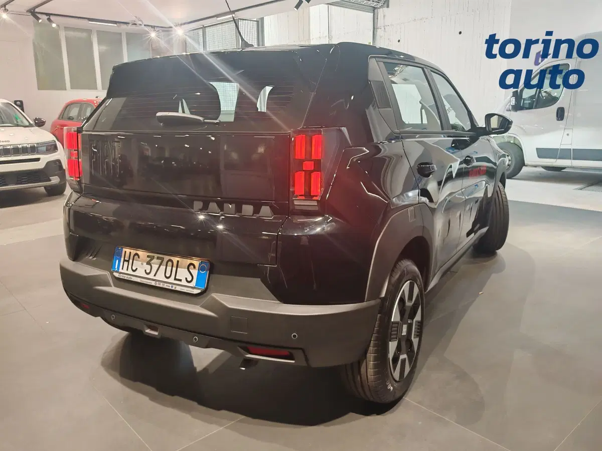 Fiat Grande Panda nuova a Torino (5)