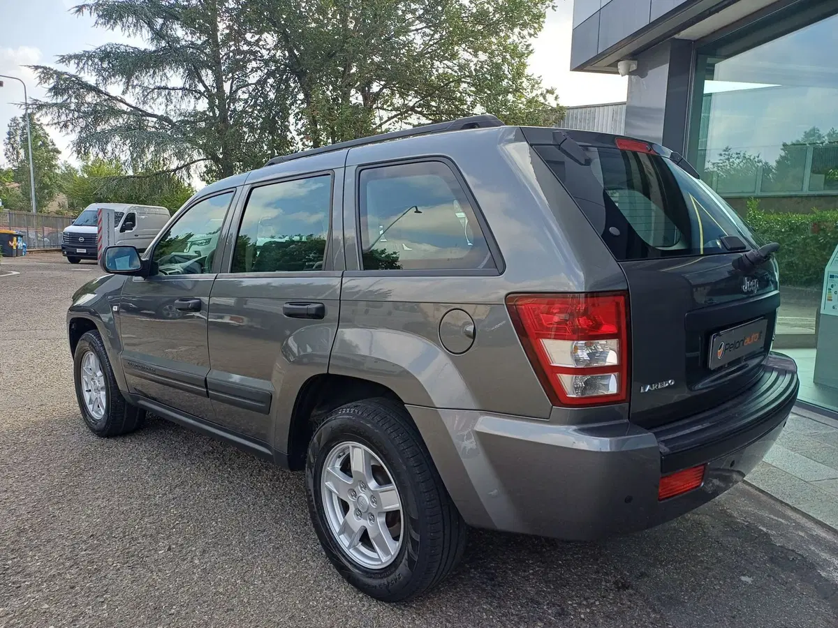 Jeep Grand Cherokee usata a Modena (11)