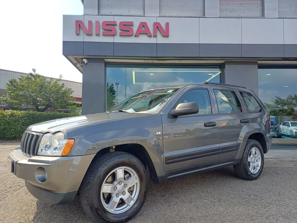 Jeep Grand Cherokee usata a Modena (19)