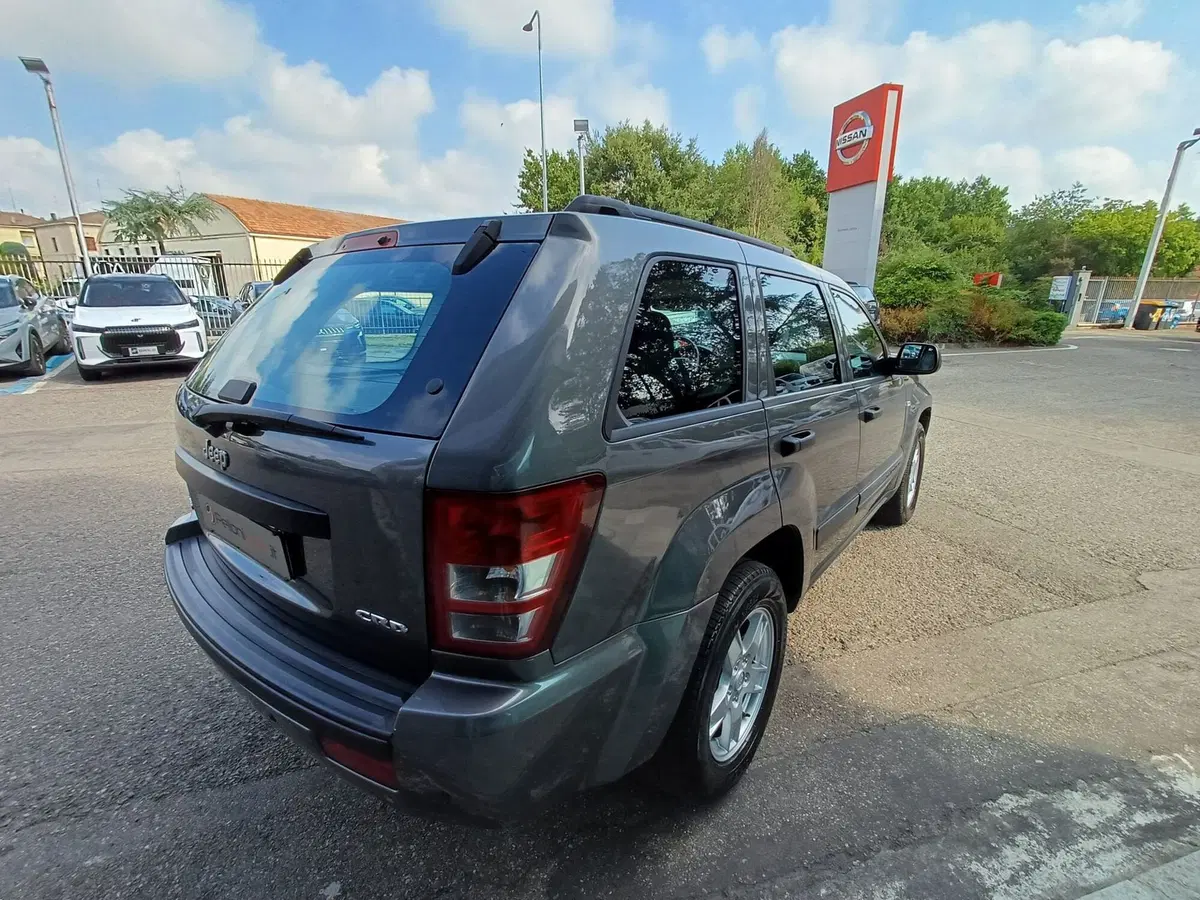 Jeep Grand Cherokee usata a Modena (8)