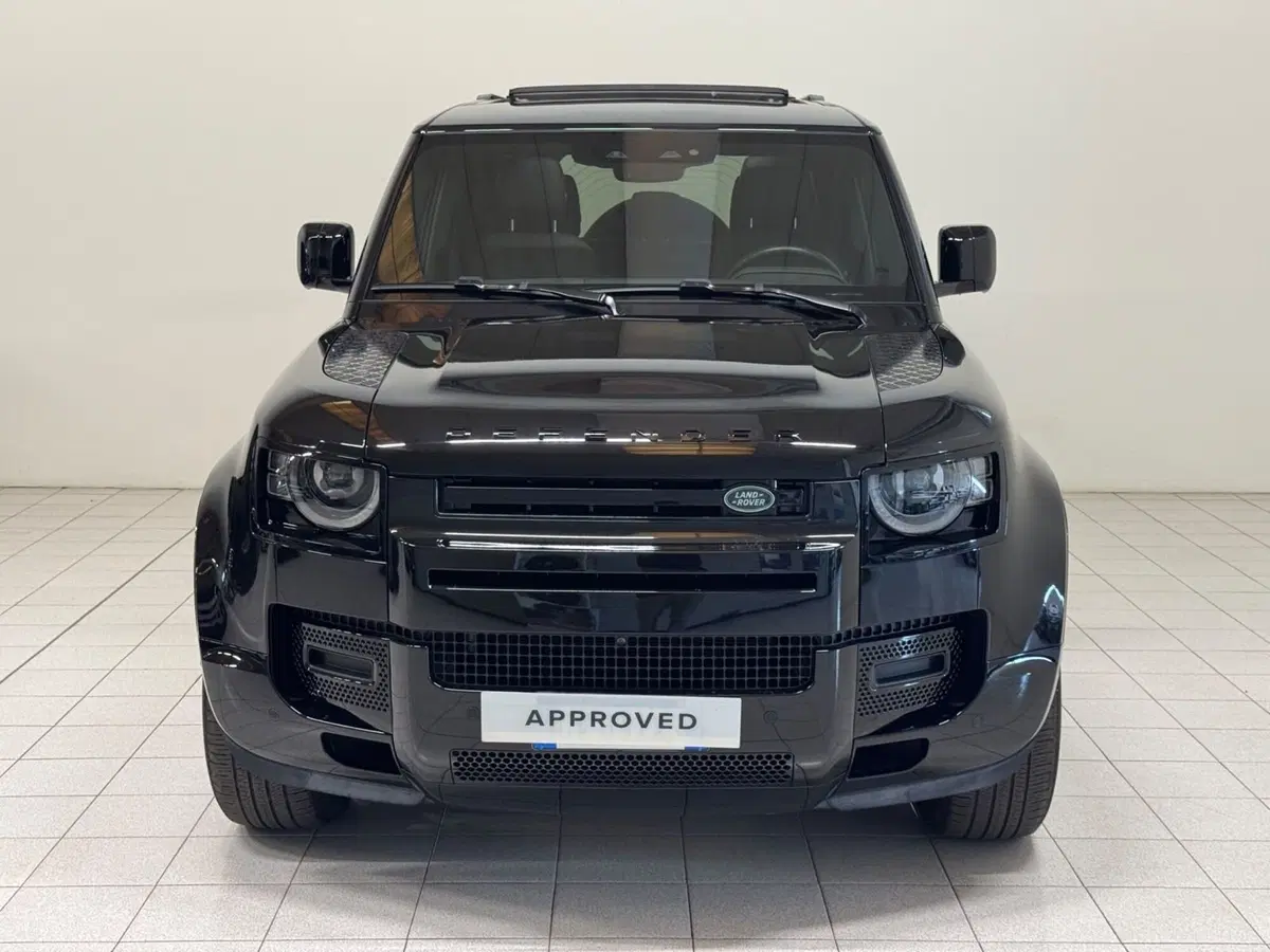 Land Rover Defender usata a Novara (8)