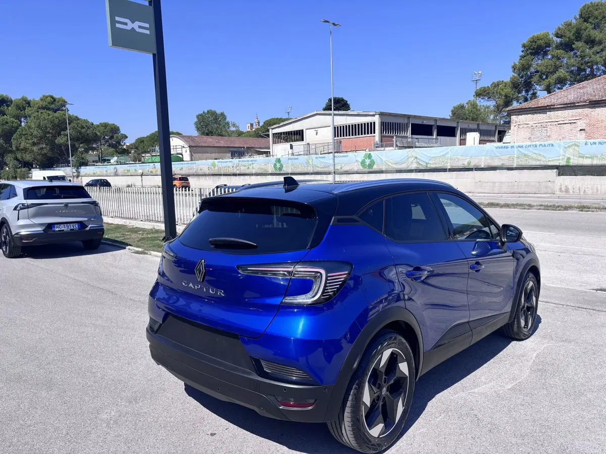 Renault Captur usata a Ancona (5)