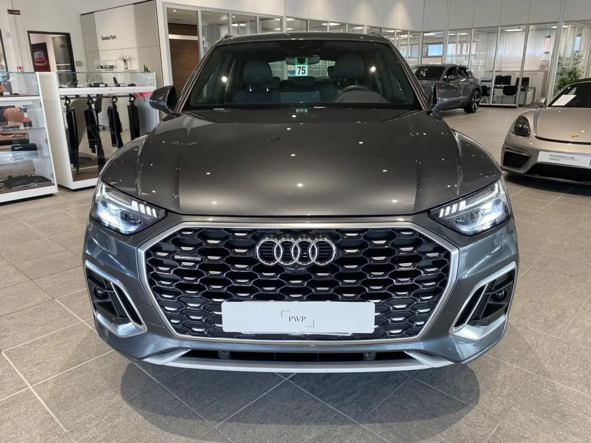 Audi Q4 Sportback usata a Firenze (2)