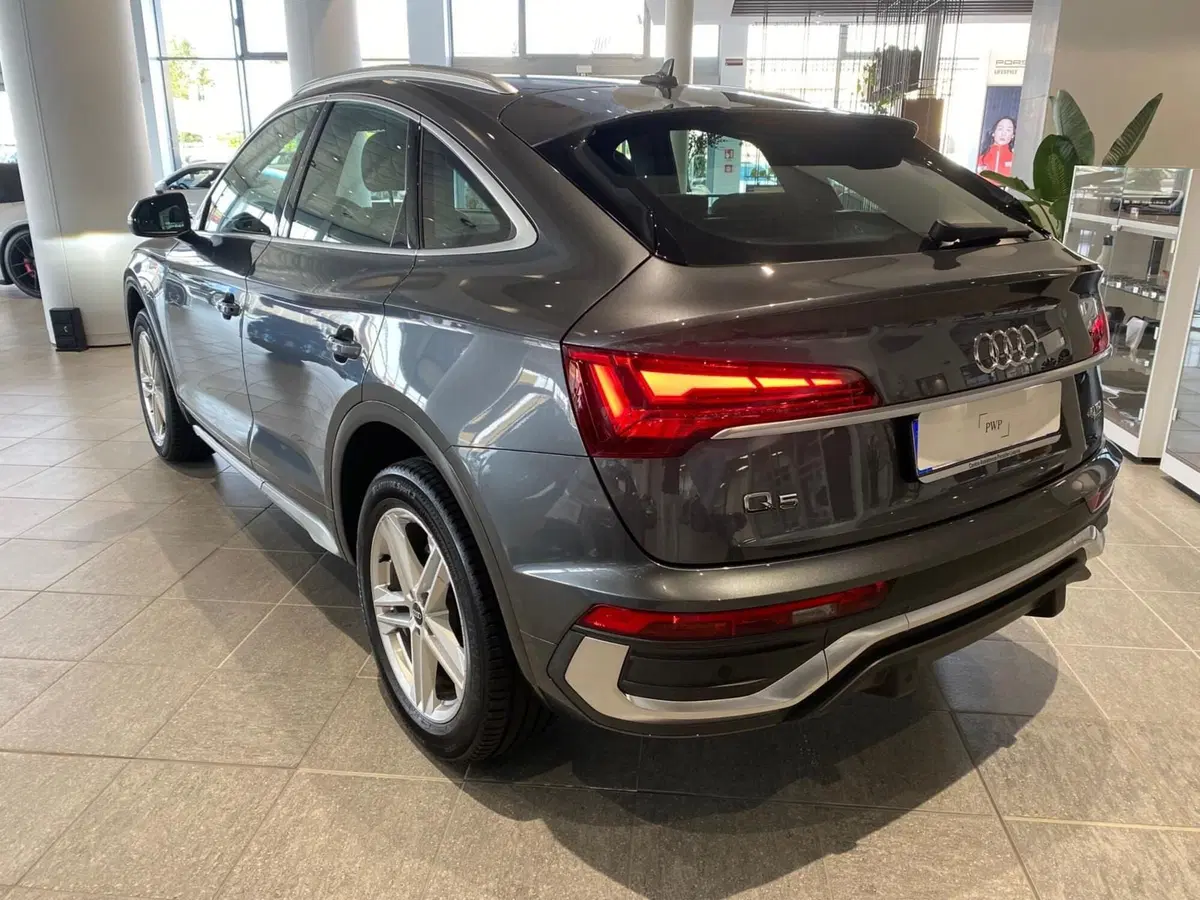 Audi Q4 Sportback usata a Firenze (8)