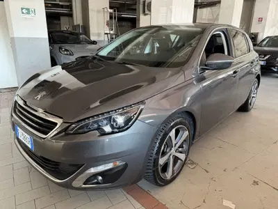 Peugeot 308 SW BlueHDi 120 S&amp;S Business del 2017 usata a Genova