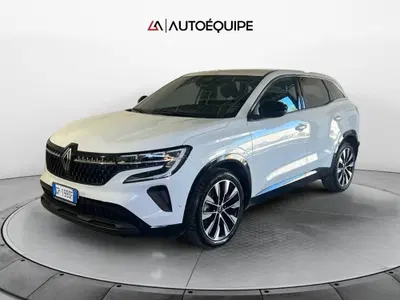 Renault Austral 1.2 full hybrid Techno 200cv auto del 2023 usata a Marino