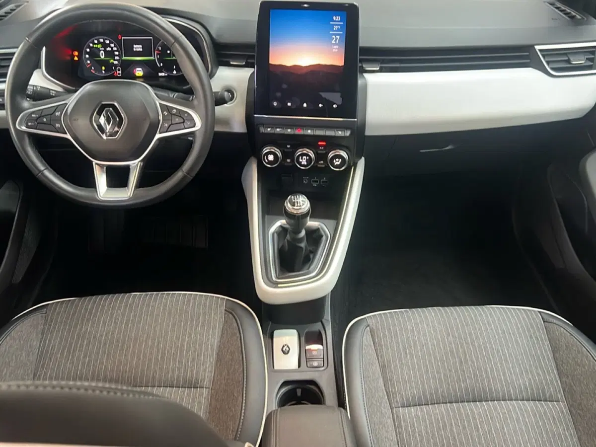 Renault Clio usata a Roma (11)