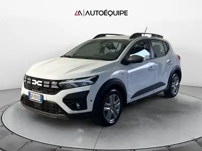 Dacia Sandero Stepway 1.0 TCe 100 CV ECO-G Comfort del 2023 usata a Marino