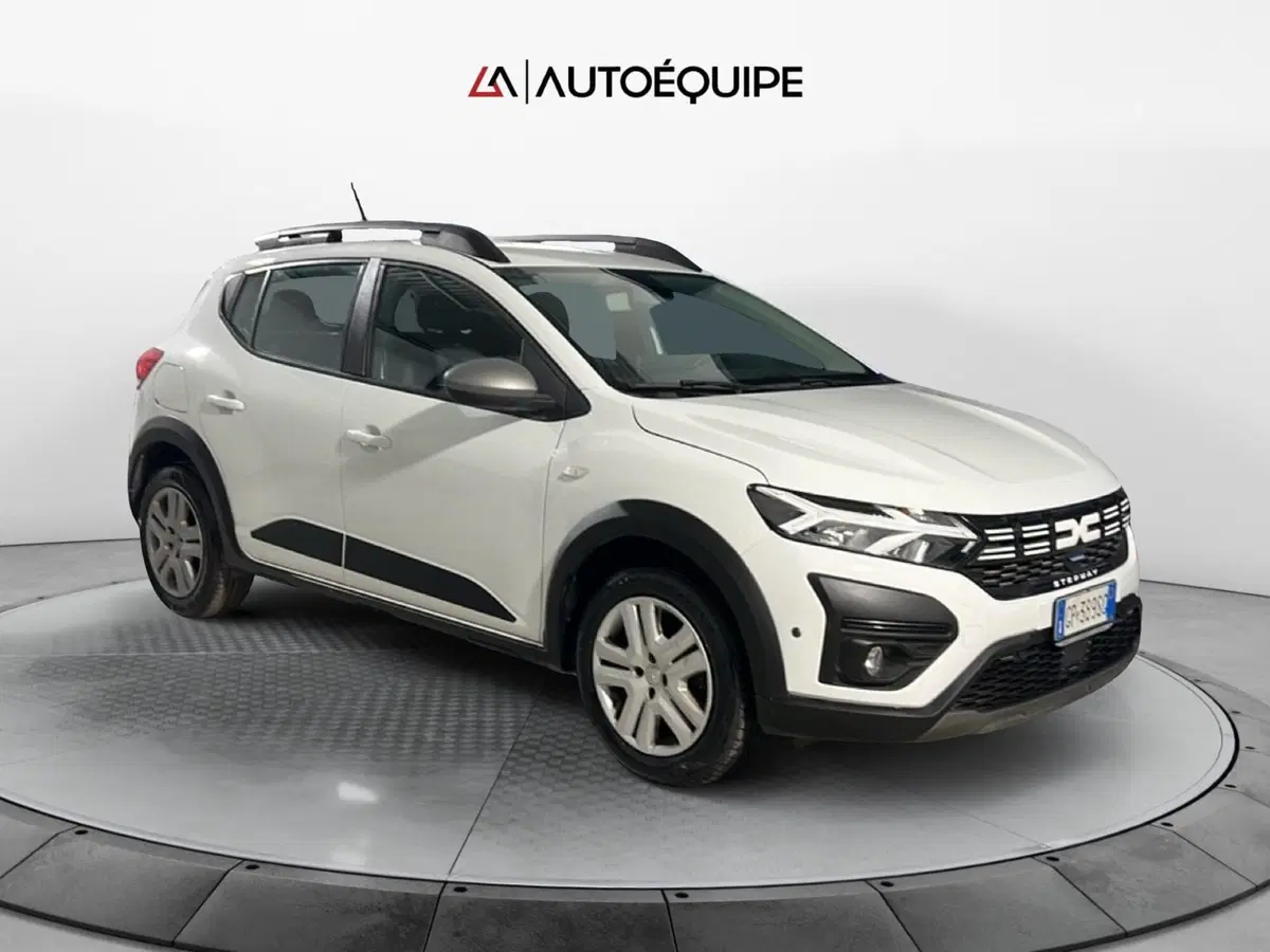 Dacia Sandero usata a Roma (7)