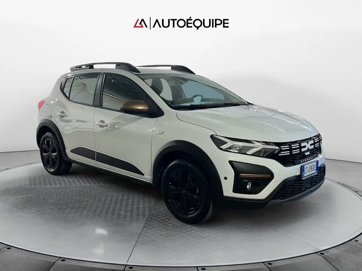 Dacia Sandero usata a Roma (7)