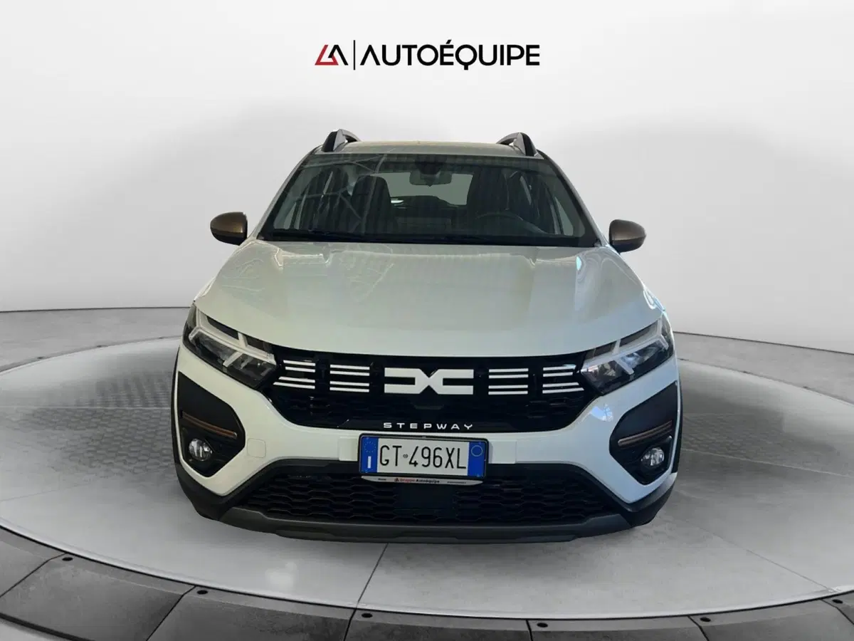 Dacia Sandero usata a Roma (8)