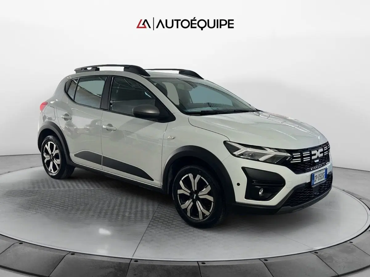 Dacia Sandero usata a Roma (7)