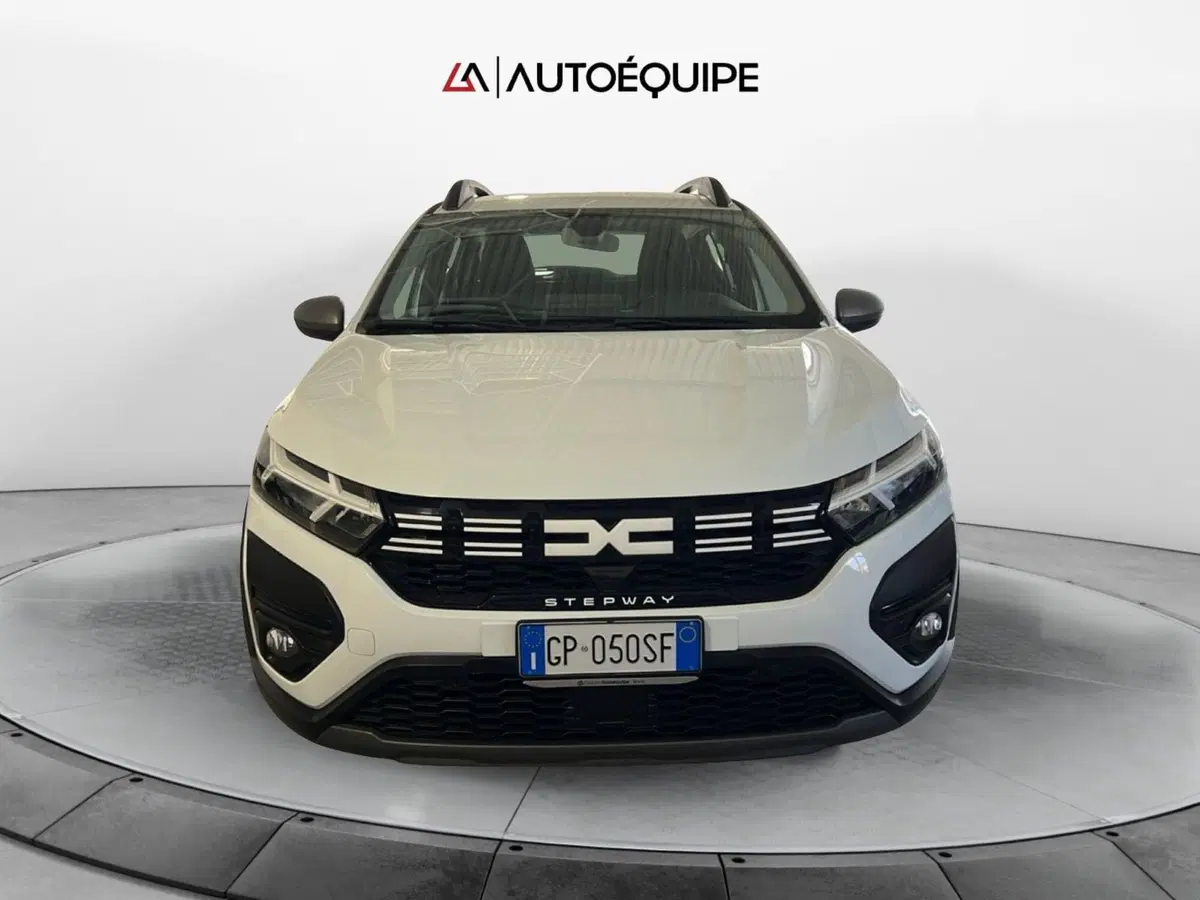 Dacia Sandero usata a Roma (8)