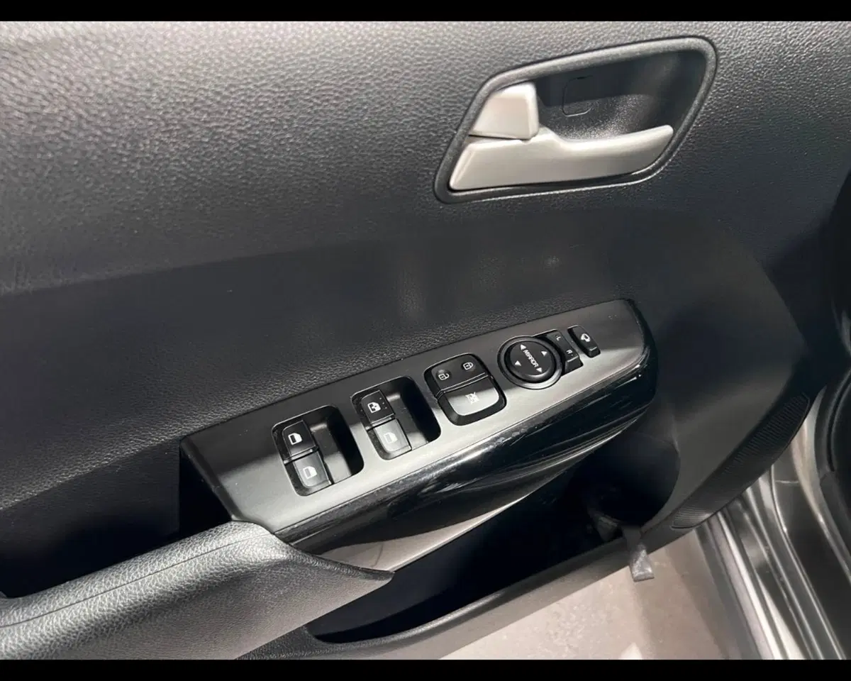 Kia Picanto usata a Asti (14)