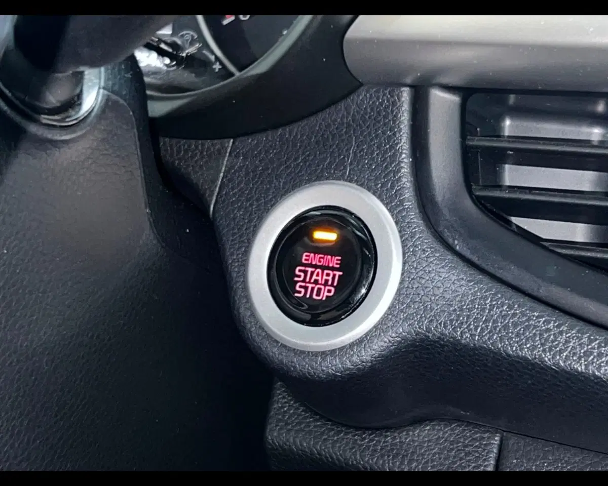 Kia Picanto usata a Asti (18)