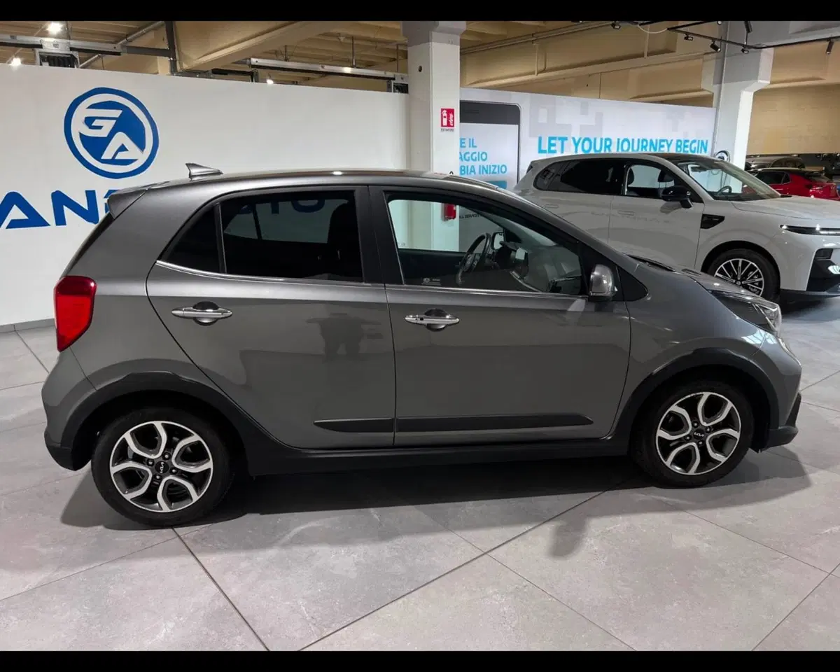 Kia Picanto usata a Asti (9)