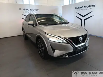 Nissan Qashqai 1.3 mhev N-Connecta 2wd 158cv xtronic del 2022 usata a Olgiate Olona