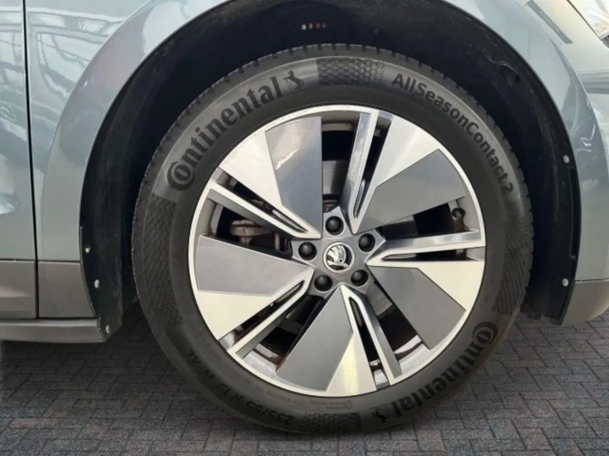 Skoda Enyaq usata a Verona (8)