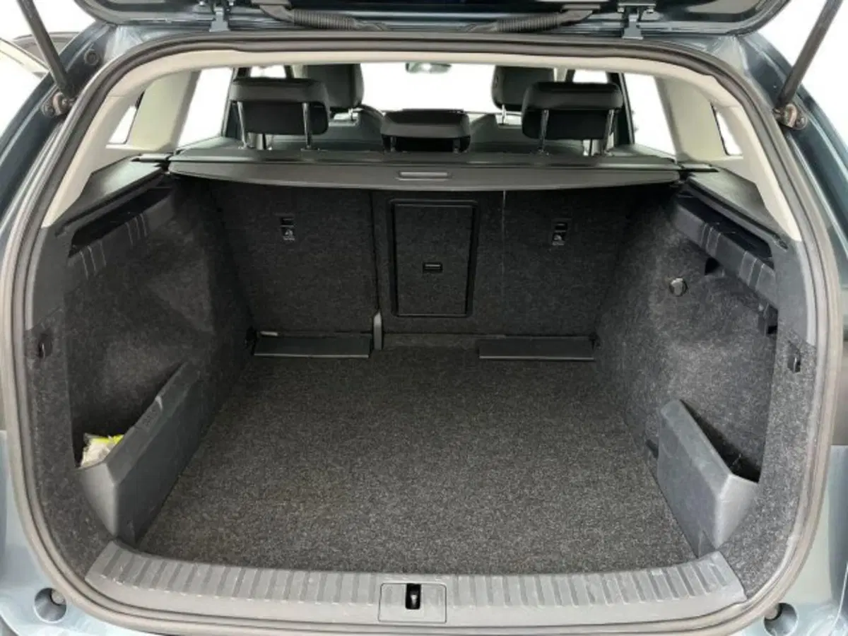 Skoda Enyaq usata a Verona (9)