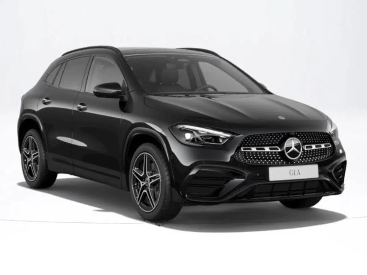 Mercedes-Benz GLA SUV nuova a Verona