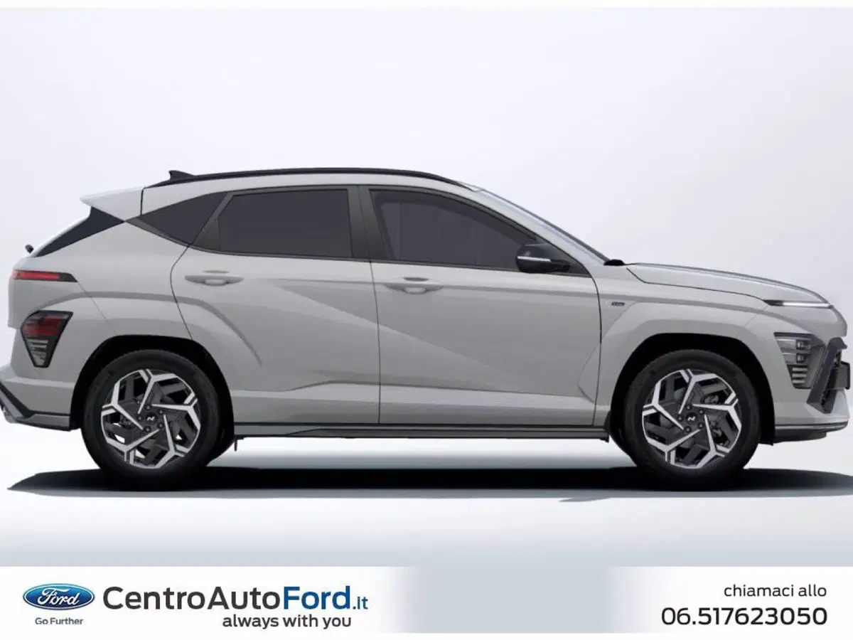 Hyundai Kona nuova a Roma (2)