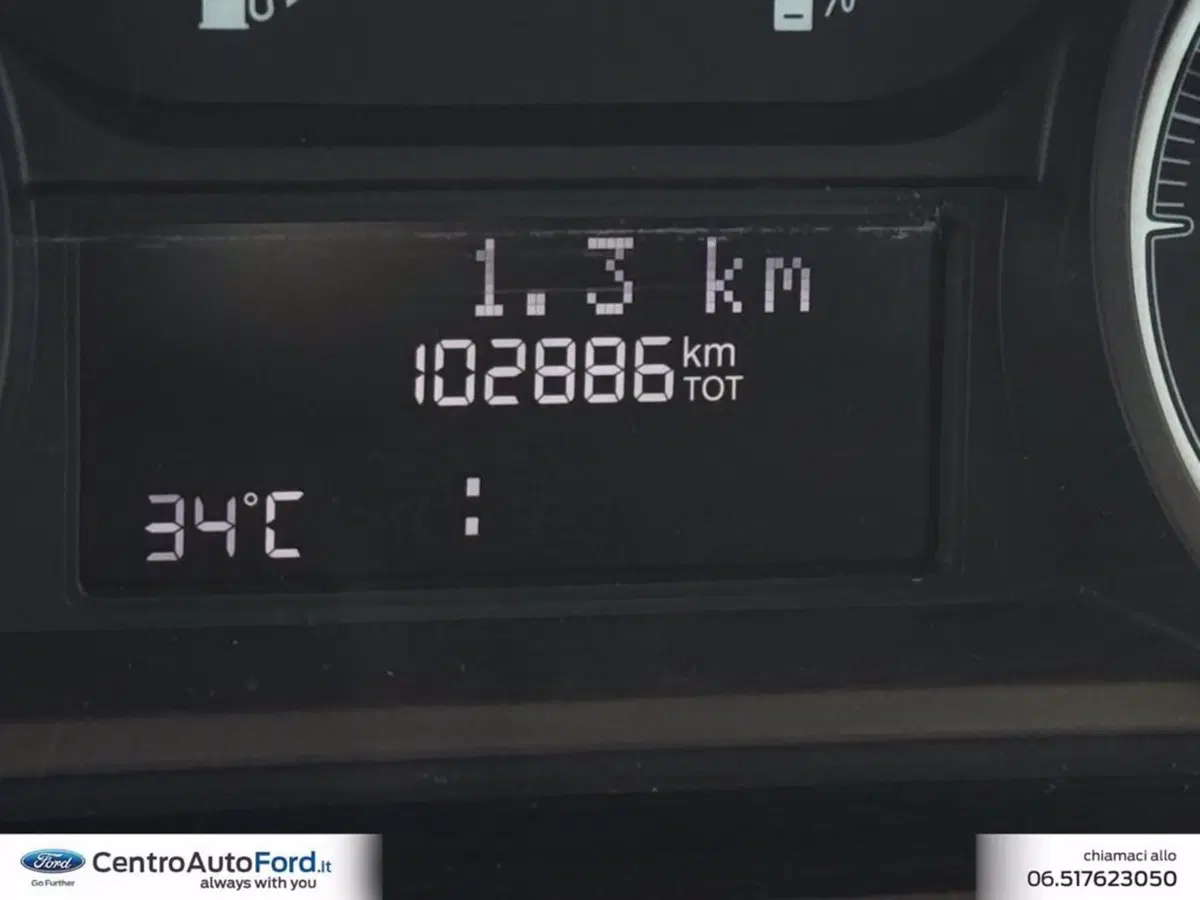 Lancia Ypsilon usata a Roma (16)