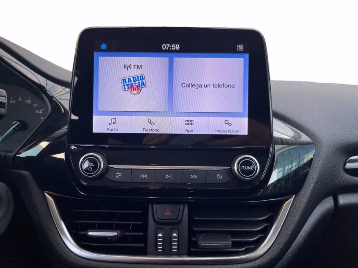 Ford Fiesta usata a Milano (14)