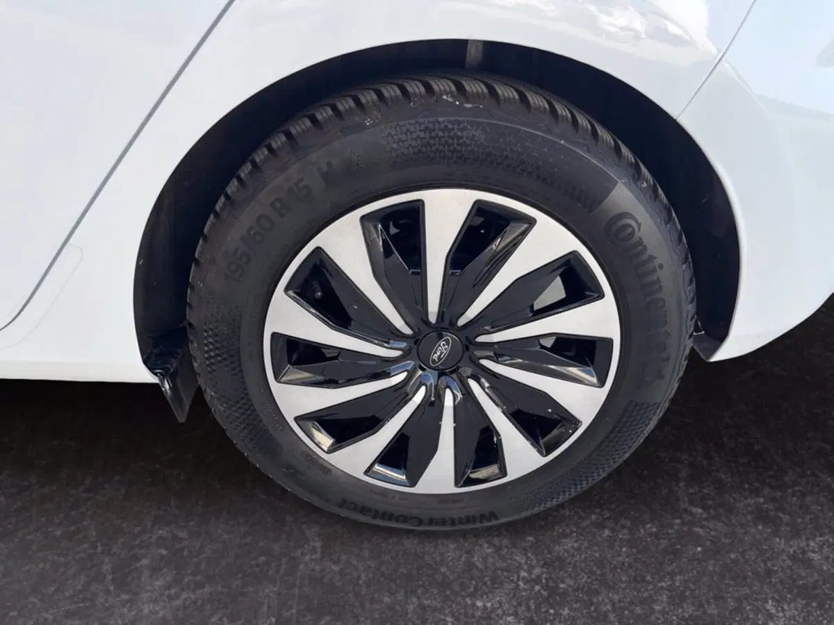 Ford Fiesta usata a Milano (9)