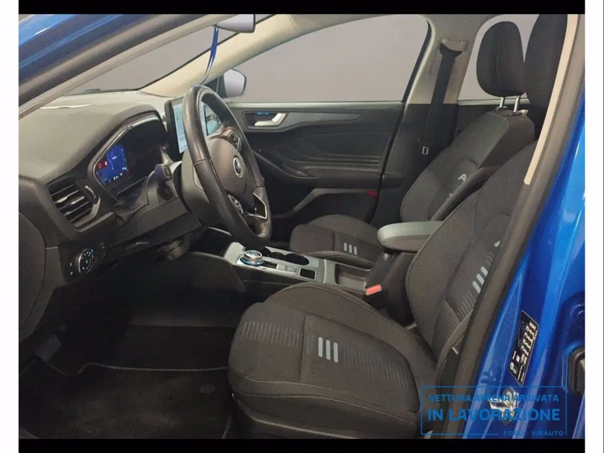 Ford Focus Station Wagon usata a Catania (9)