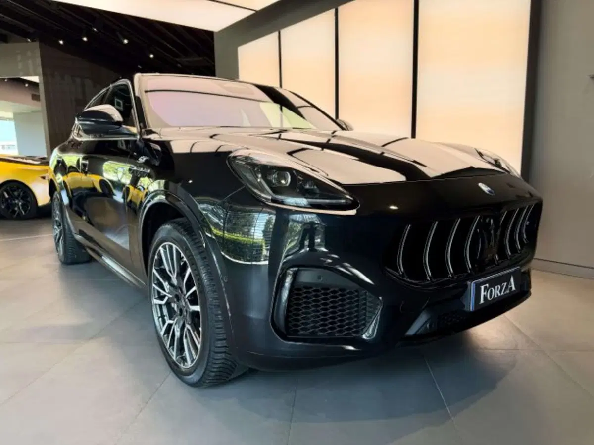 Maserati Grecale usata a Torino (3)