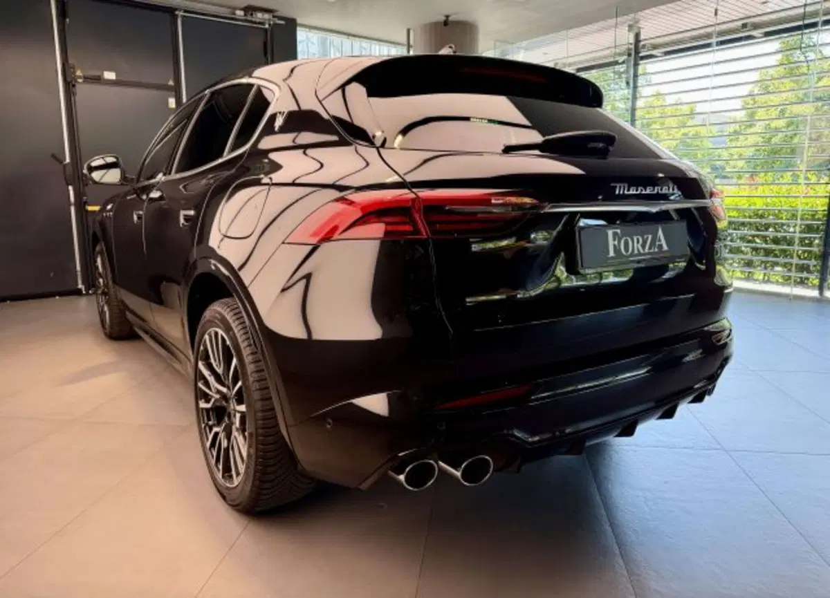 Maserati Grecale usata a Torino (6)