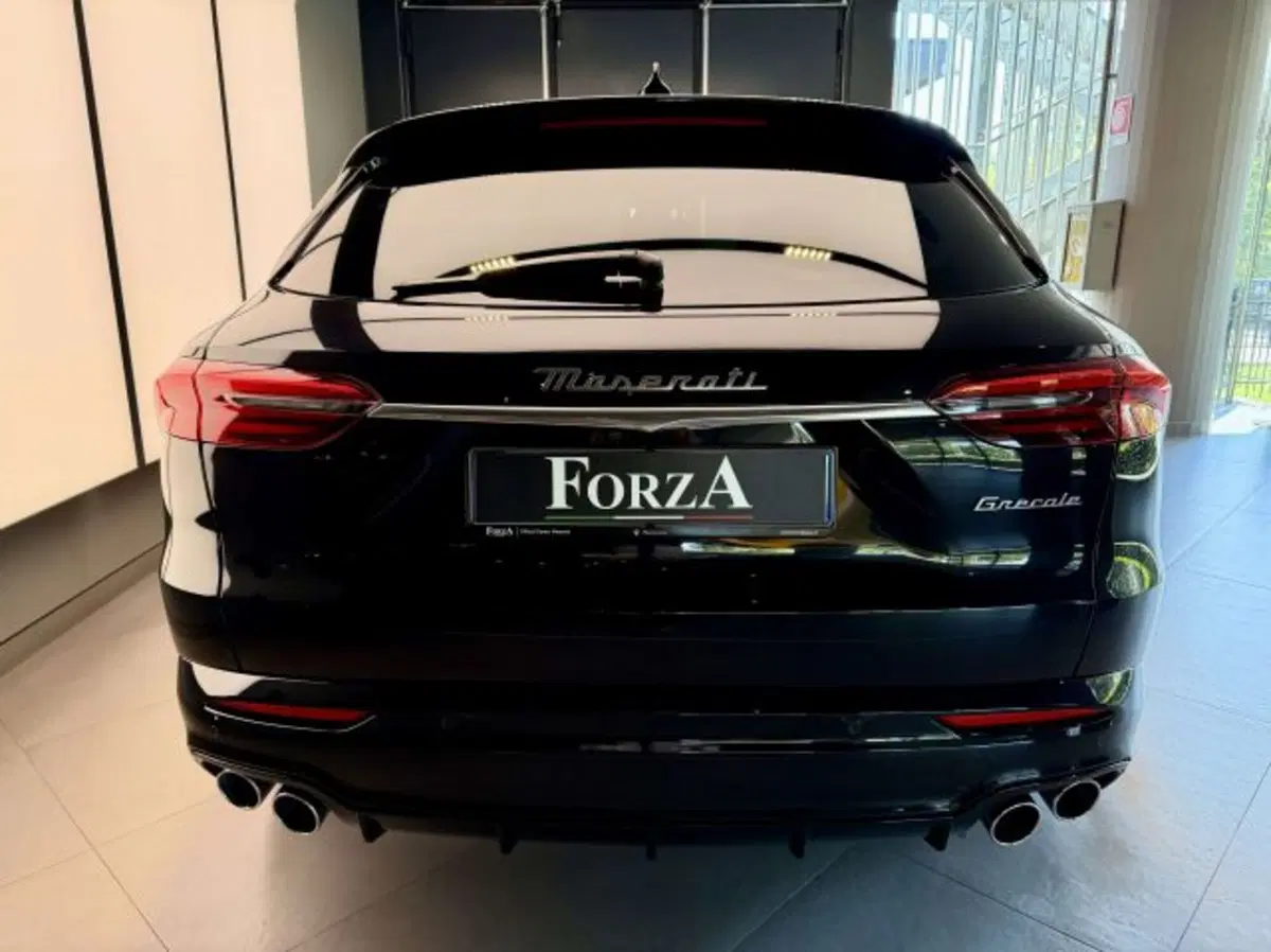 Maserati Grecale usata a Torino (7)