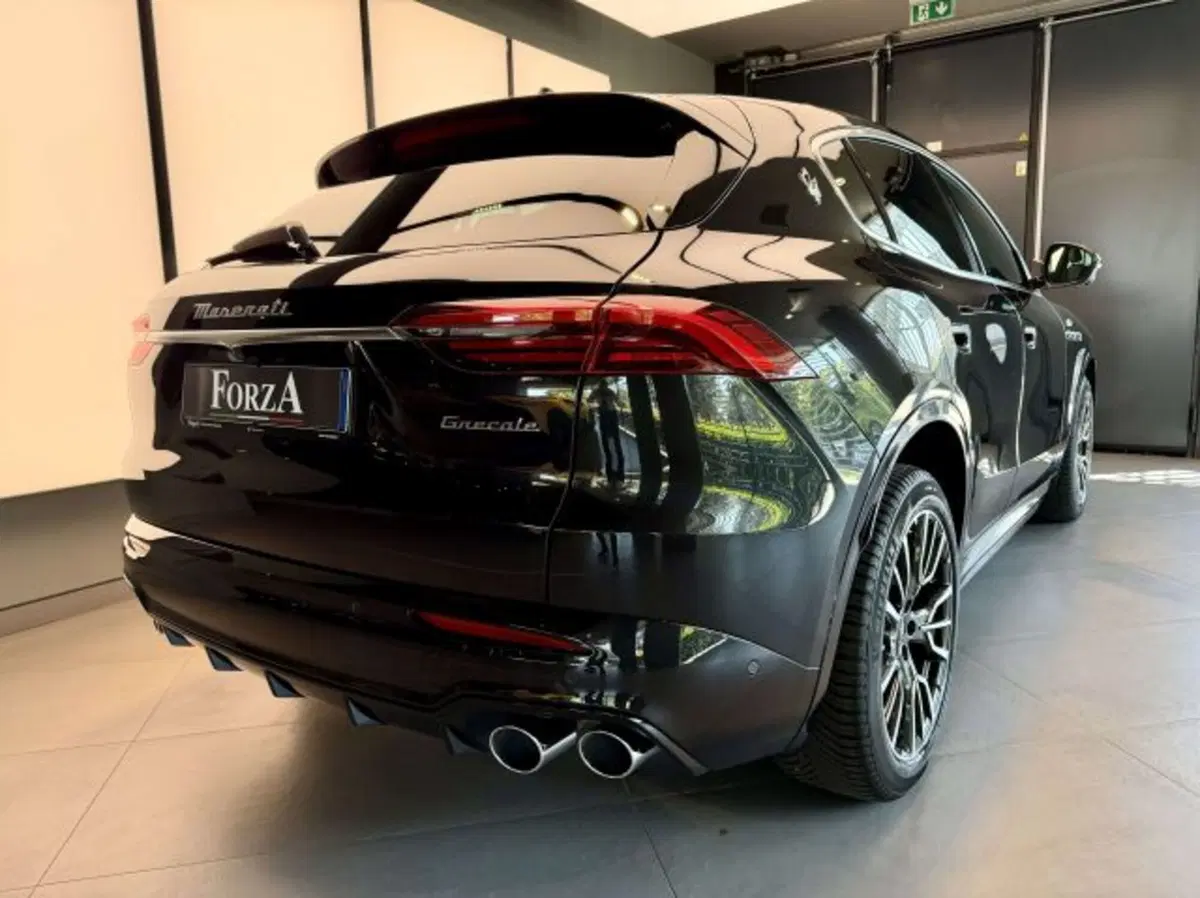 Maserati Grecale usata a Torino (8)