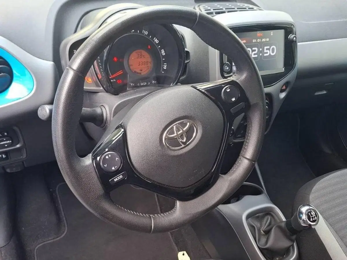 Toyota Aygo usata a Torino (10)