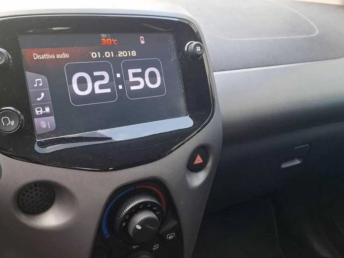 Toyota Aygo usata a Torino (7)