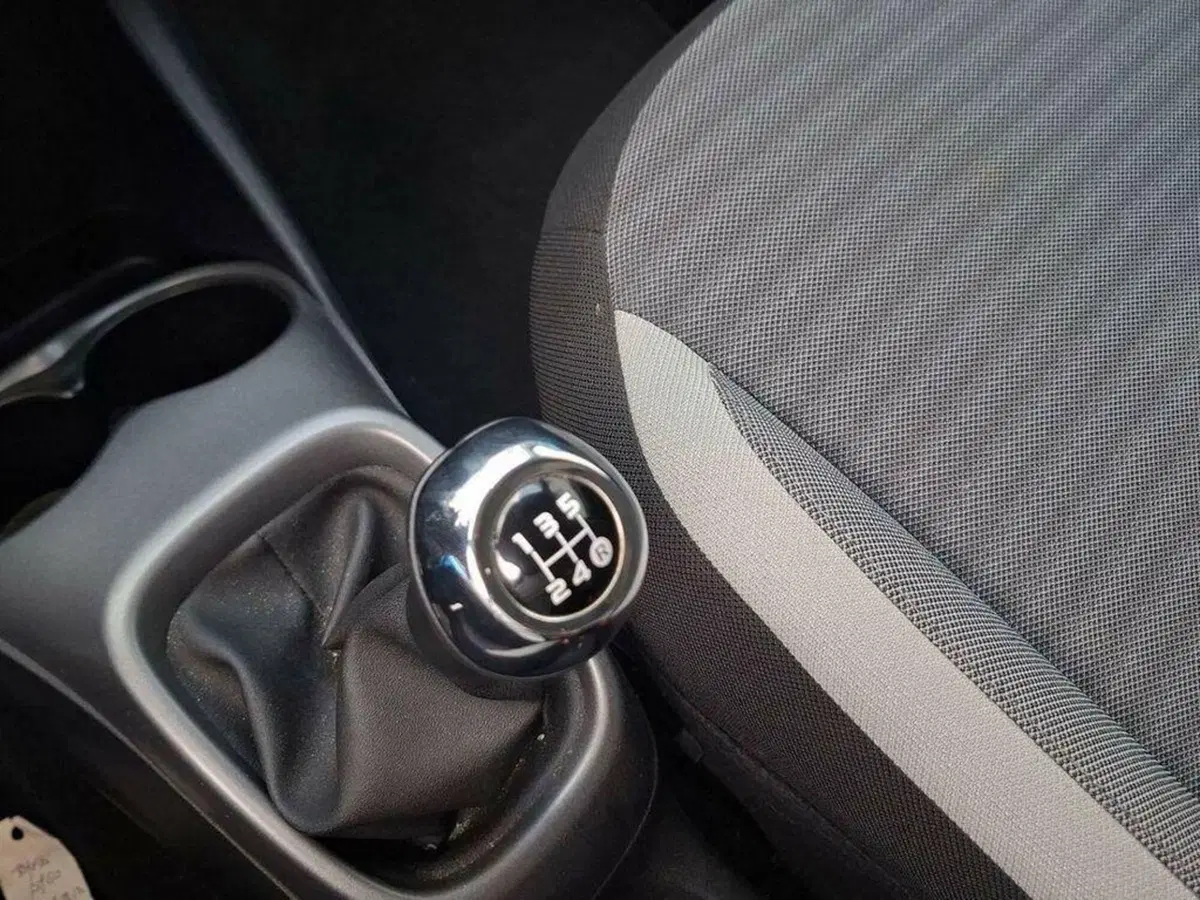 Toyota Aygo usata a Torino (8)