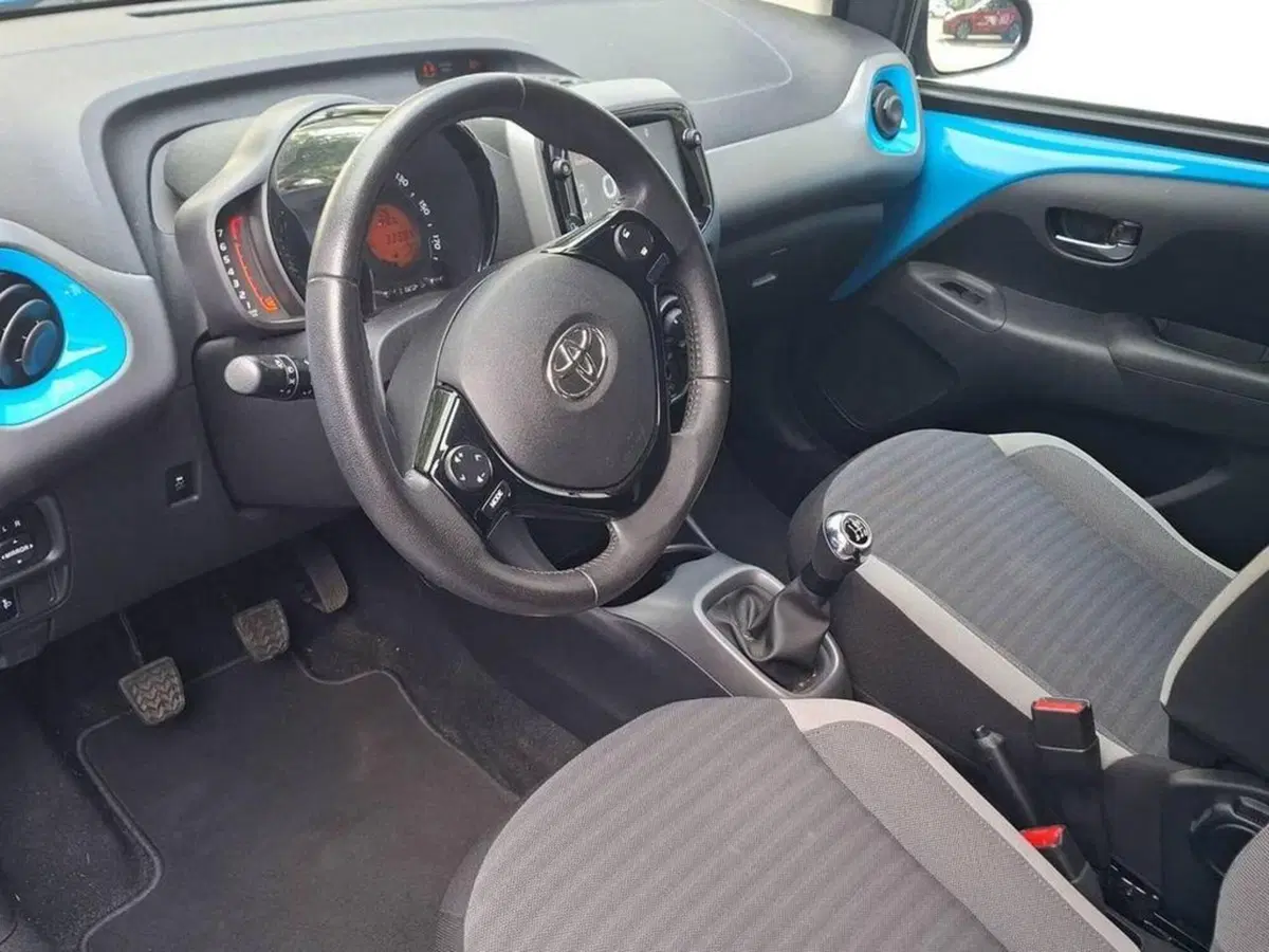 Toyota Aygo usata a Torino (9)